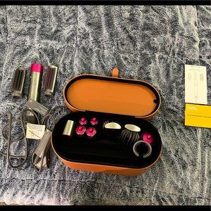 Dyson Airwrap Complete + two small attachments for fringe/short hair